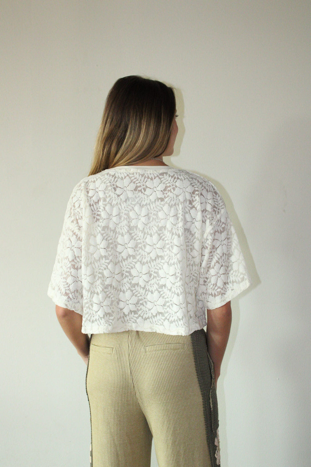 Floral Lace Cropped Top