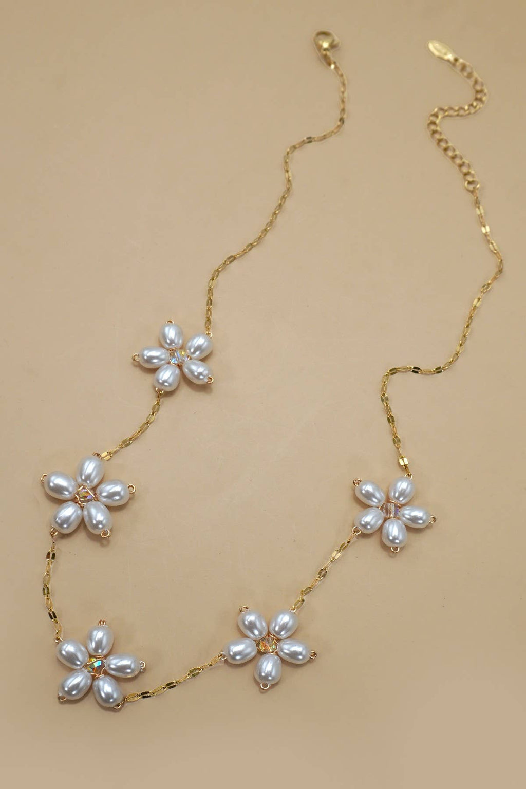 The Pearl Flower Necklace