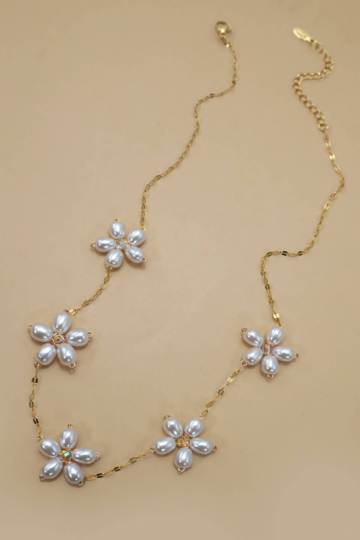 The Pearl Flower Necklace